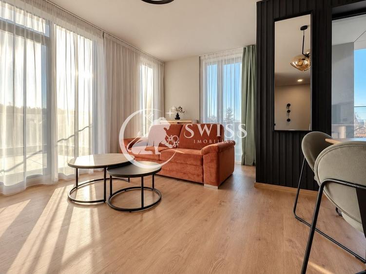 Apartament cu 2 camere semidecomandat, mobilat în Central