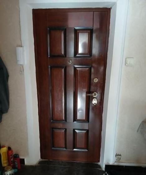 Apartament cu 3 camere decomandat, mobilat în Sebastian