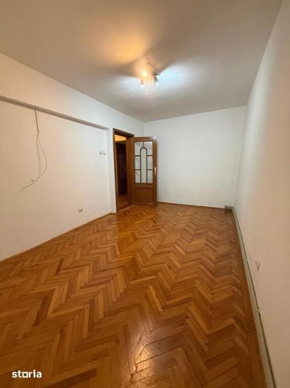 Apartament cu 3 camere în Gării