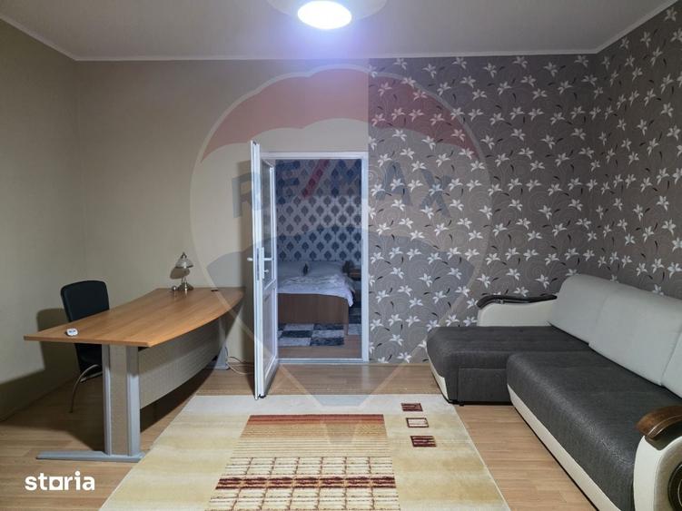 Casă cu 3 camere cu Teren 300 Mp în Ultracentral