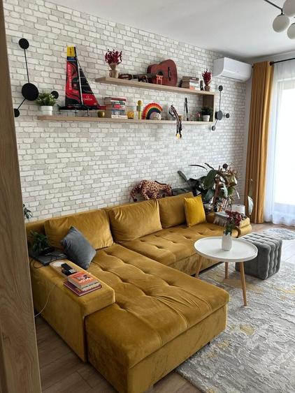 Duplex cu 4 camere cu Canalizare în Central