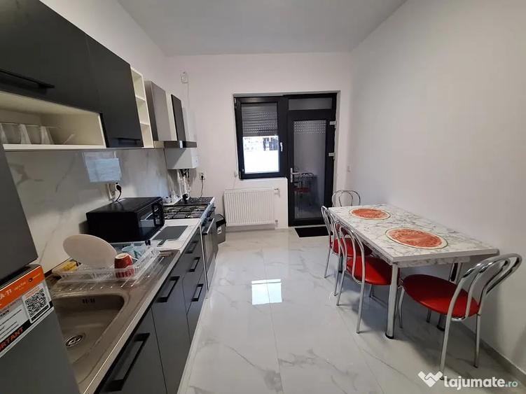 Casă cu 3 camere în Central