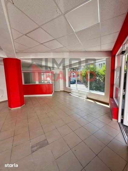 Spațiu comercial, de 100 mp, în Independenței