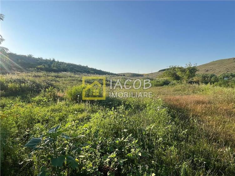 Teren Construcții intravilan de 550 mp, în Măgura