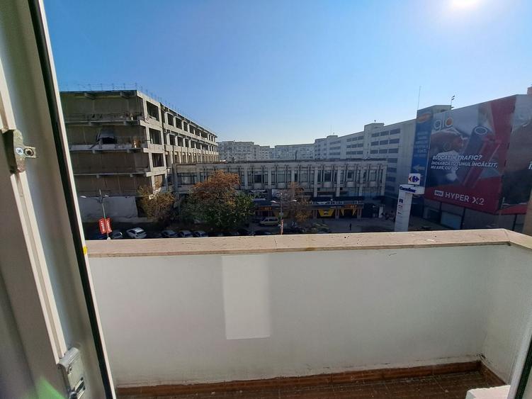 Apartament cu 3 camere 98,59 mp in zona Unirii - comsion 0% - 18