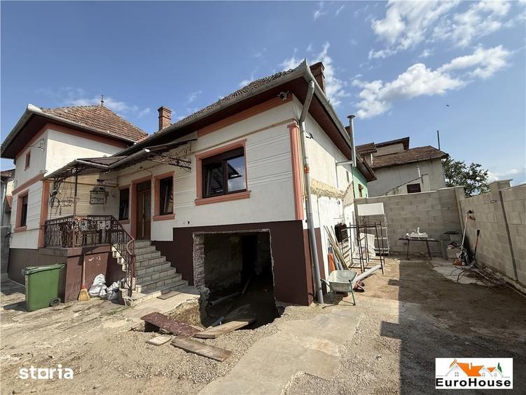 Casă cu 3 camere cu Teren 300 Mp în Central