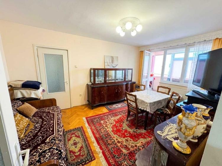 Apartament cu 2 camere semidecomandat în Ultracentral