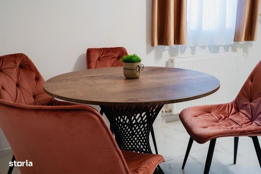 Apartament cu 2 camere semidecomandat în Centrul Istoric