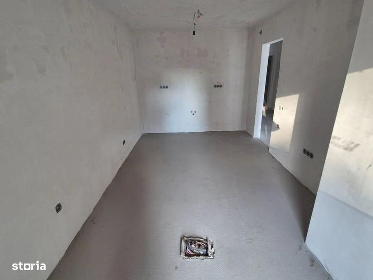 Spațiu comercial, de 70 mp, în Florești