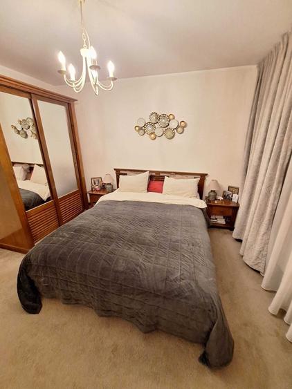 Apartament cu 3 camere decomandat în Faleză