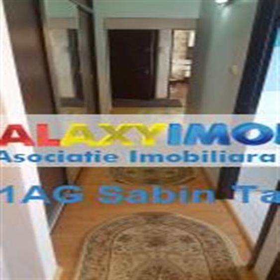 Apartament cu 3 camere decomandat, mobilat în Exercițiu