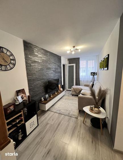 De vanzare apartament cu 3 camere, 2 balcoane, renovat, zona Pascal - 3