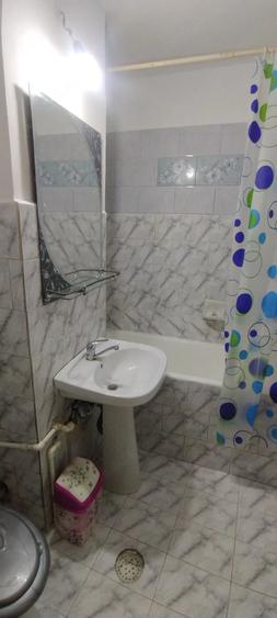 Apartament cu 2 camere semidecomandat în Micro 3