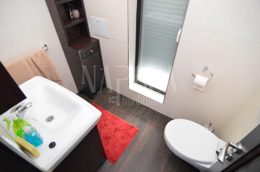 Casă individuală cu 4 camere cu Canalizare în Florești