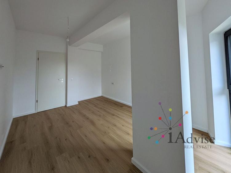 Apartament cu 2 camere decomandat, mobilat în Tractorul