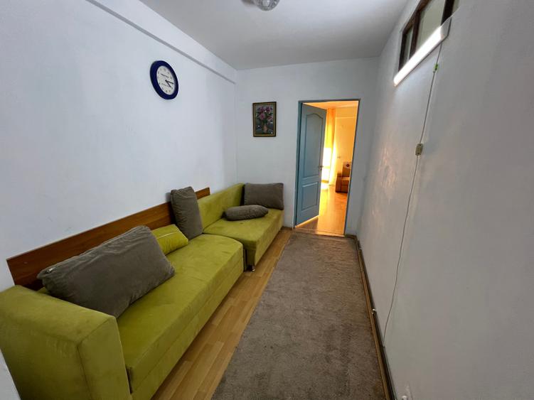 INCHIRIEZ apartament 1 camera spatios, zona Terezian - 4