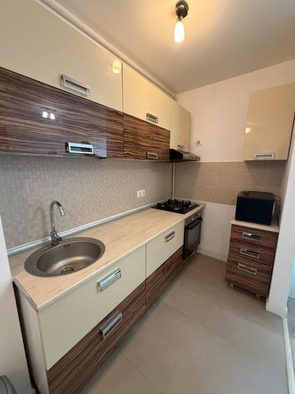 Apartament cu 2 camere semidecomandat, mobilat în Grozăvești