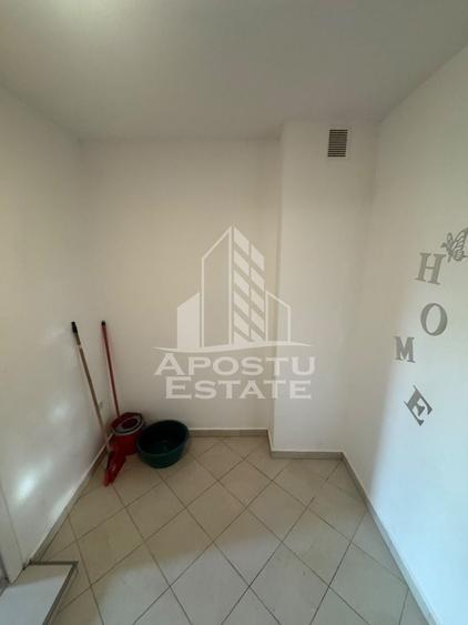 Garsonieră decomandată, mobilată în Complex Studențesc