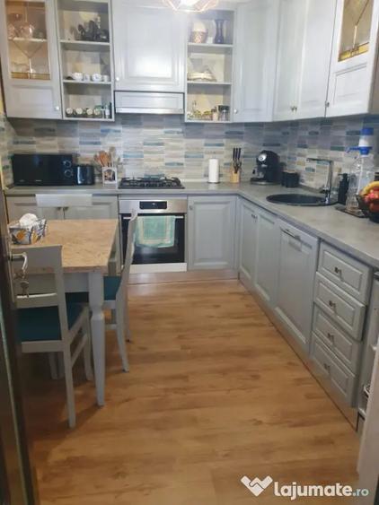 Casă cu 3 camere cu Teren 280 Mp în Central