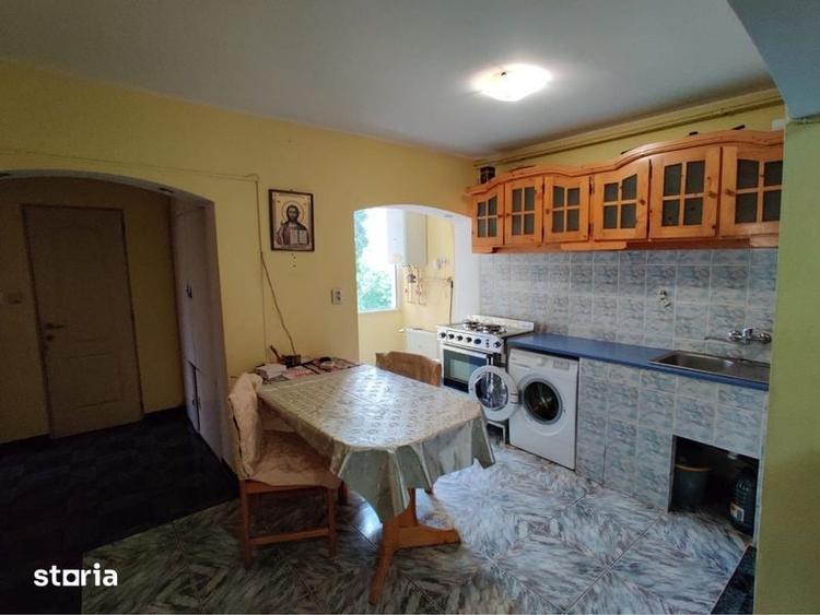 Inchiriez apartament cu 3 camere - 7