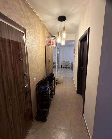 Apartament cu 3 camere decomandat în Chiajna