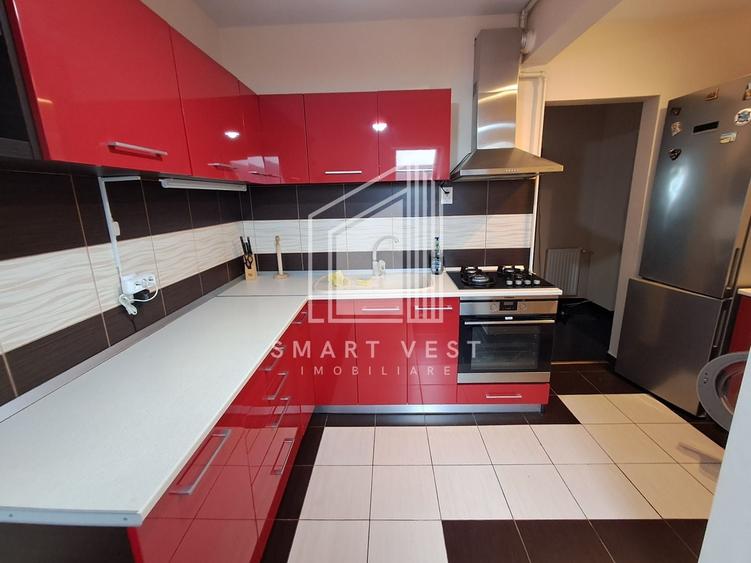 Apartament cu 3 camere decomandat în Micro 16