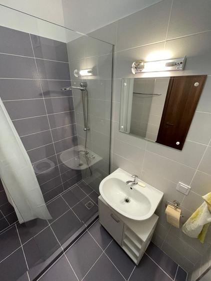 Apartament cu 2 camere decomandat în Exterior Vest