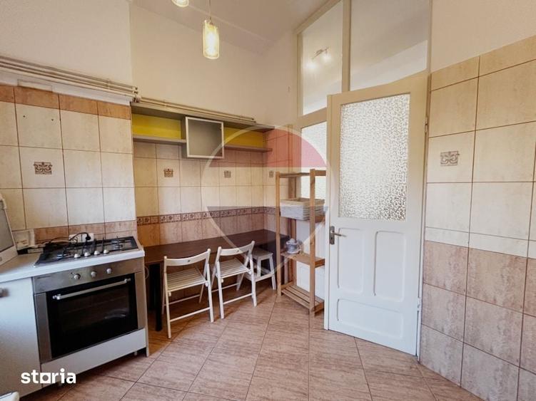Apartament cu 3 camere în Primăverii