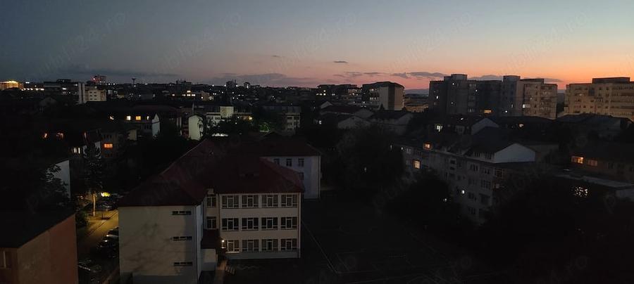 Apartament cu 2 camere decomandat în George Enescu