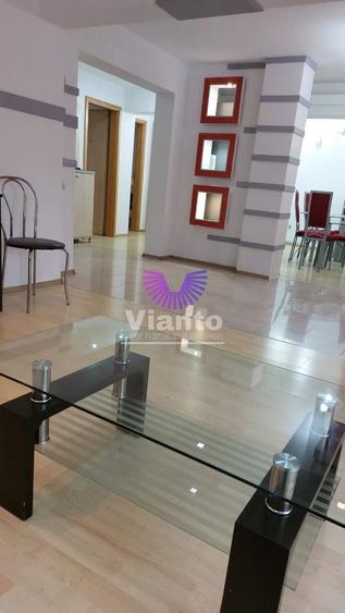 închiriez apartament 3 camere Constitutiei - 2