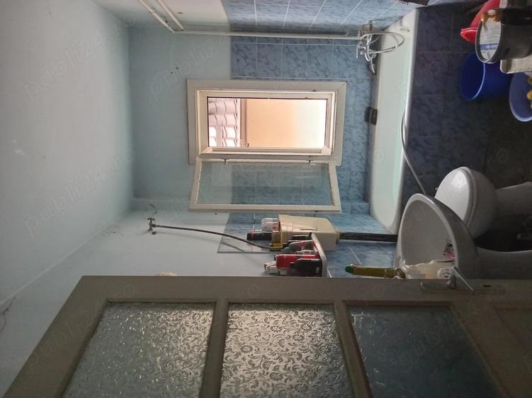 Casă cu 6 camere cu Teren 805 Mp în Central