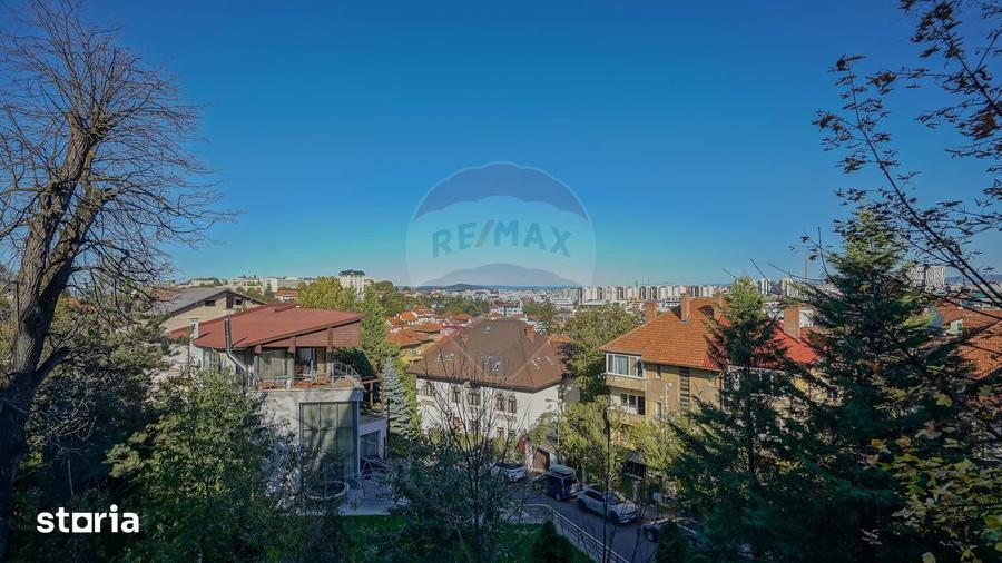 2 CAMERE CU PANORAMA, TERASA SI PARCARE | CETATEA BRASOV, MAIOR CRANTA - 1