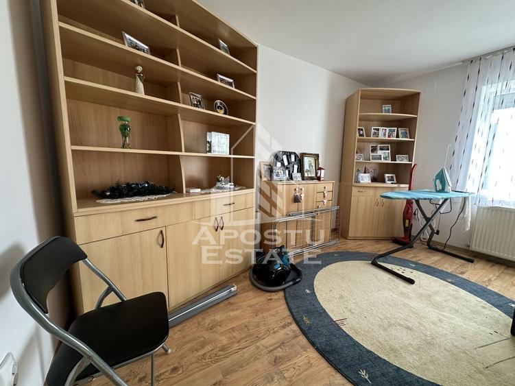 Casă individuală cu 3 camere cu Canalizare în Giroc