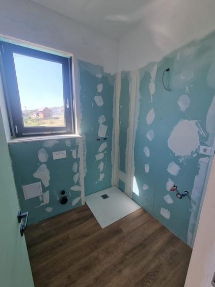 Casă individuală cu 3 camere cu Teren 450 Mp în Micești