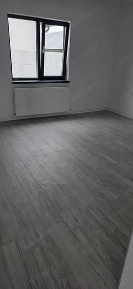 Casă cu Teren 340 Mp în Valu lui Traian