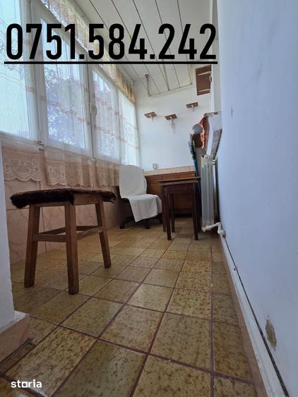 Apartament cu 2 camere decomandat în E3
