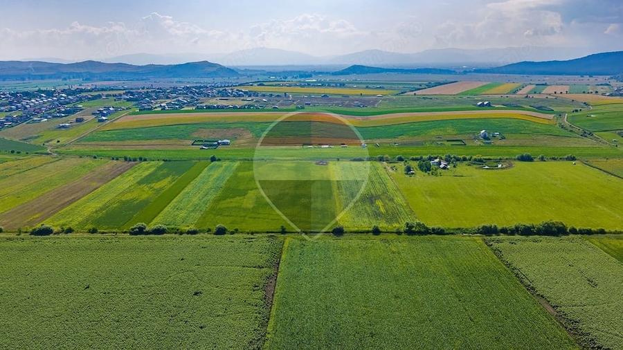 Teren de 563 mp, în Bod