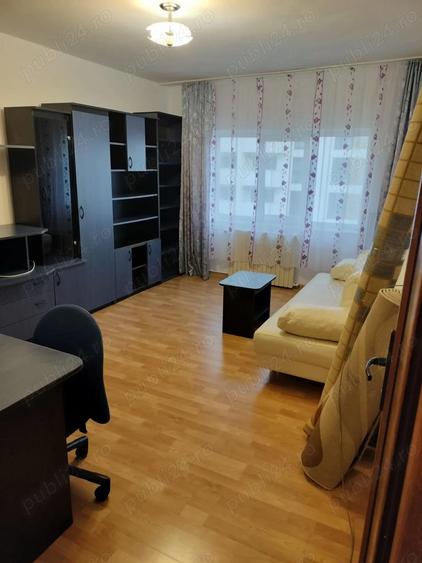 Garsonieră decomandată în Nufărul