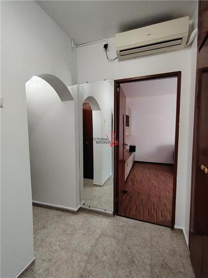 Apartament cu 2 camere decomandat, mobilat în Basarabia