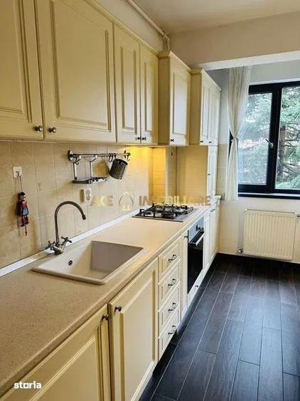 Apartament cu 3 camere, mobilat în Dămăroaia