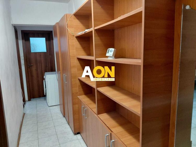 Apartament cu 2 camere decomandat, mobilat în Cetate