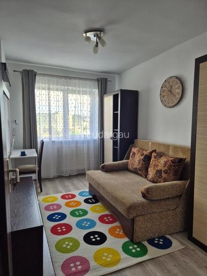 Inchiriez apartament 2 camere Manastur