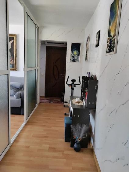 Vand ap. 2 camere decomandat - 5