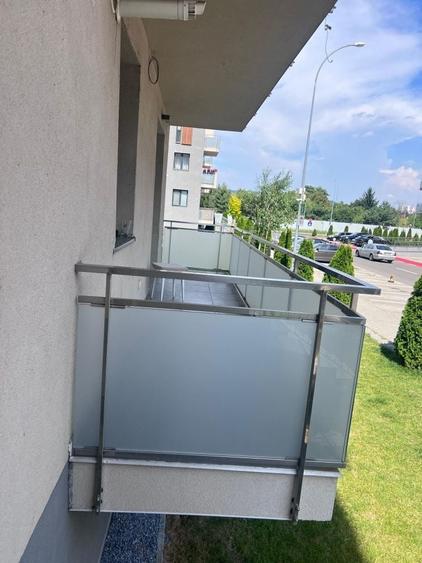 Apartament cu 2 camere decomandat în Exterior Vest