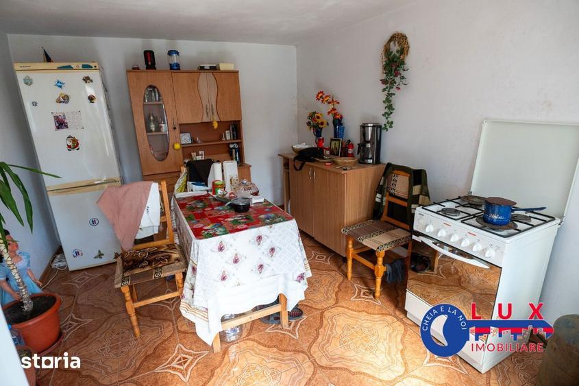 Casă cu 3 camere cu Teren 1461 Mp în Ceamurlia de Jos