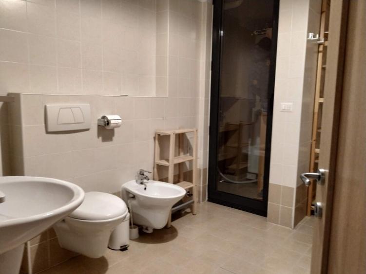 Apartament cu 2 camere, mobilat în Dumbrăvița