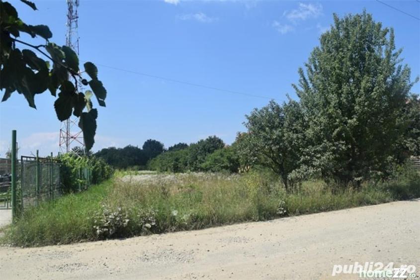 Teren de 3350 mp, în Central