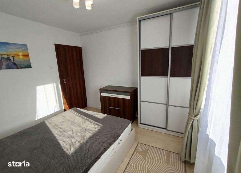 Apartament cu 2 camere decomandat, mobilat în Tei