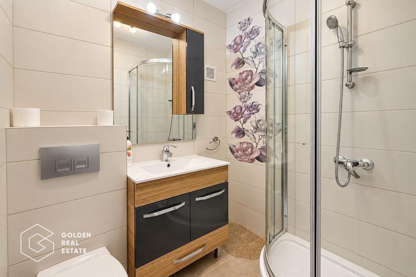 Apartament cu 3 camere semidecomandat, mobilat în Circumvalațiunii