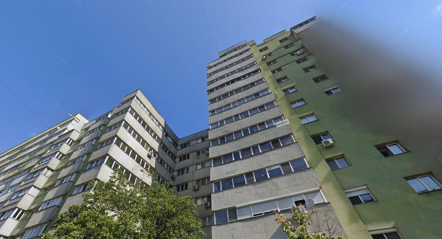 Apartament cu 3 camere decomandat în Pantelimon